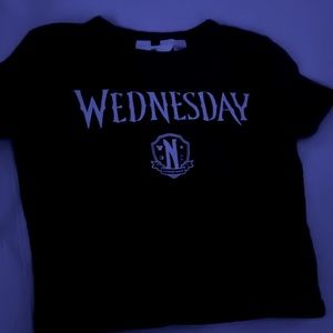 Wednesday top color: ⚫️